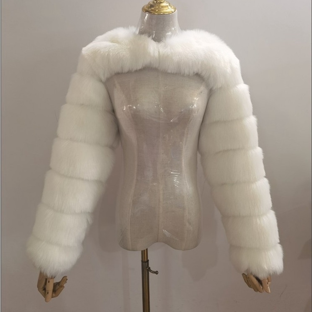 Faux Fur Bolero Puffer Fur - Picture 8 of 16